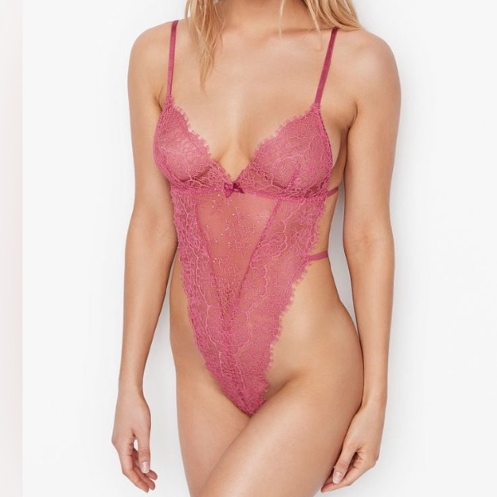NWT Victoria’s Secret Dream Angels unlined corded lace pink teddy. Size small - Picture 2 of 10